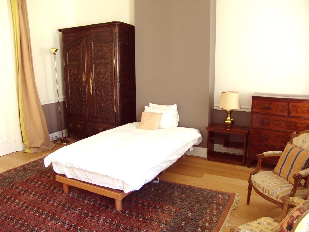 Louise Chatelain Suites Bruxelas Exterior foto