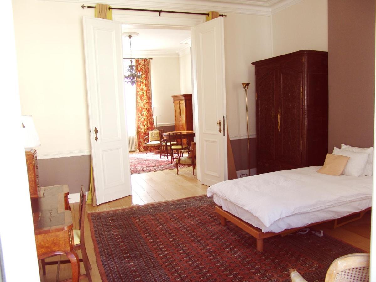 Louise Chatelain Suites Bruxelas Exterior foto